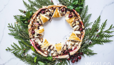 puffed christmas wreath with turkey, goat cheese and cranberries